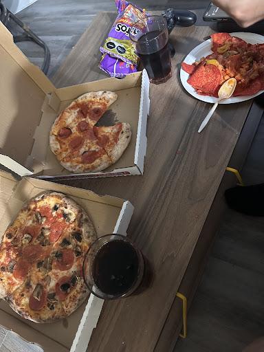 The Pizza Shop